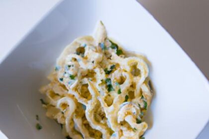 Creamy Keto Alfredo Sauce: Low-Carb Indulgence Guide