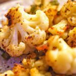 Keto Roasted Garlic Cauliflower: Flavorful Low-Carb Delight